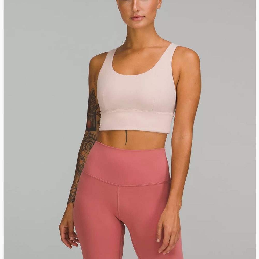 lululemon Align™ Bra, Light Support C/D cup. Size 6 in Misty Shell